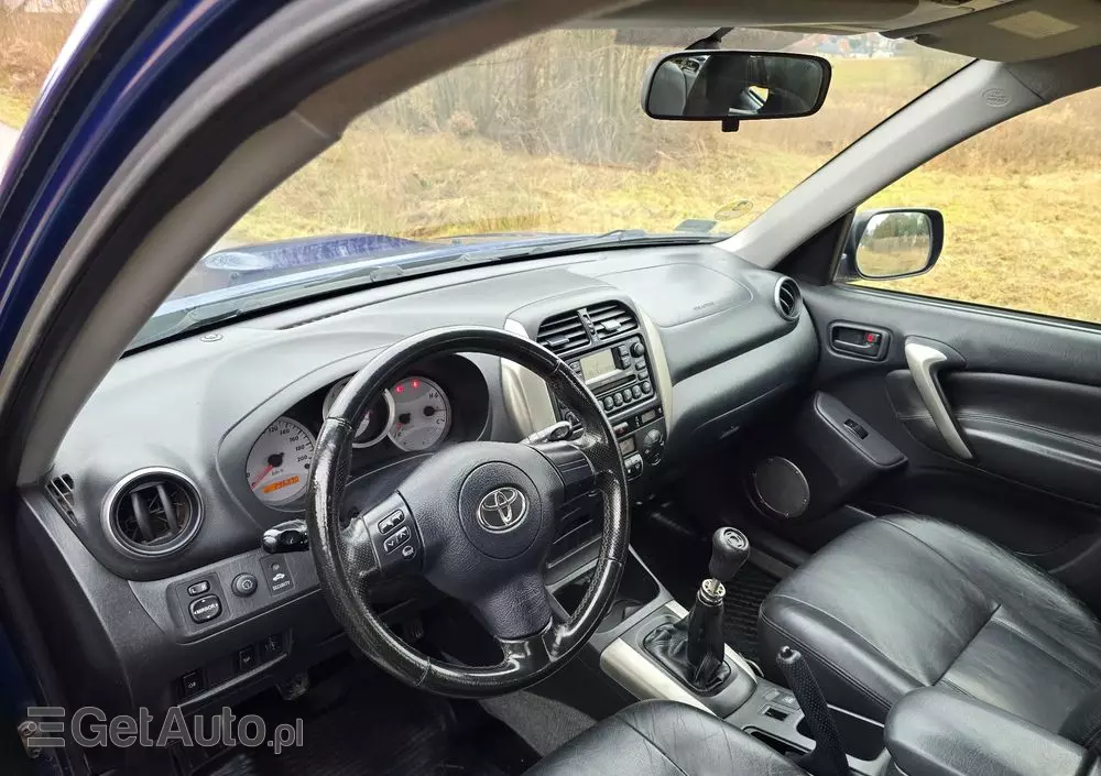 TOYOTA RAV4 2.0 D-4D 4x4