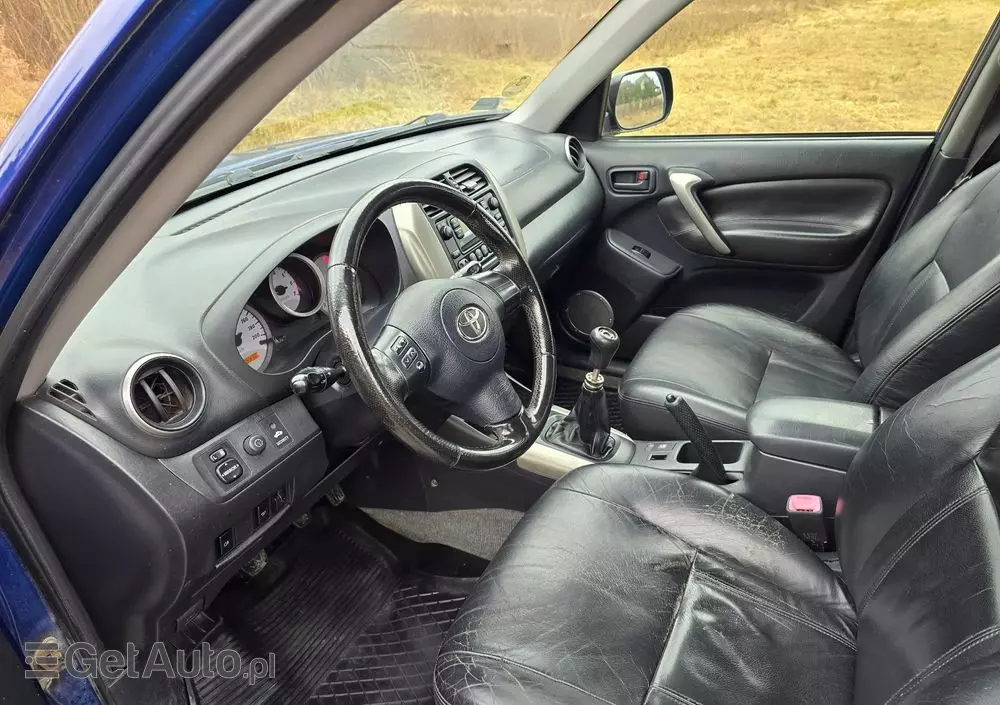 TOYOTA RAV4 2.0 D-4D 4x4