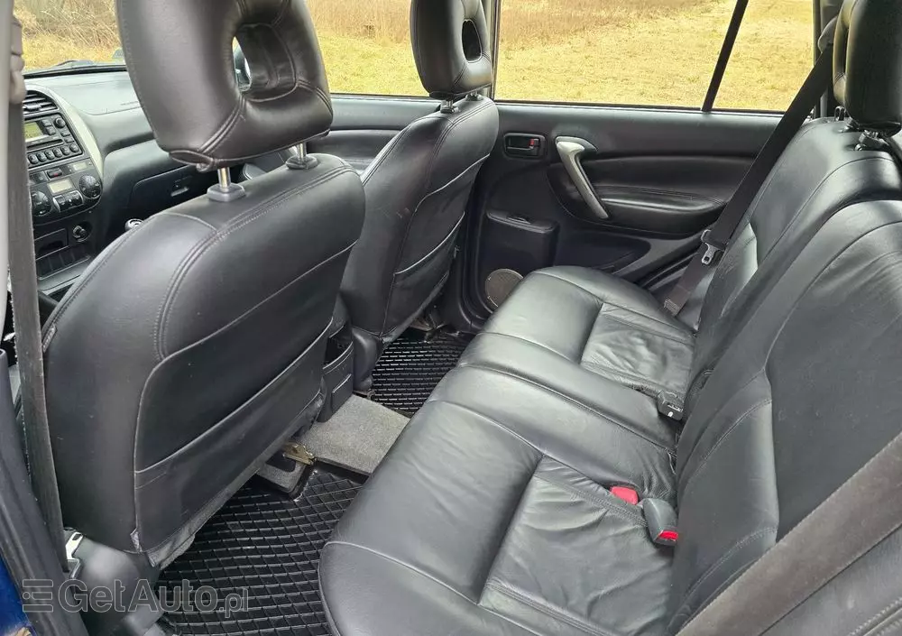 TOYOTA RAV4 2.0 D-4D 4x4