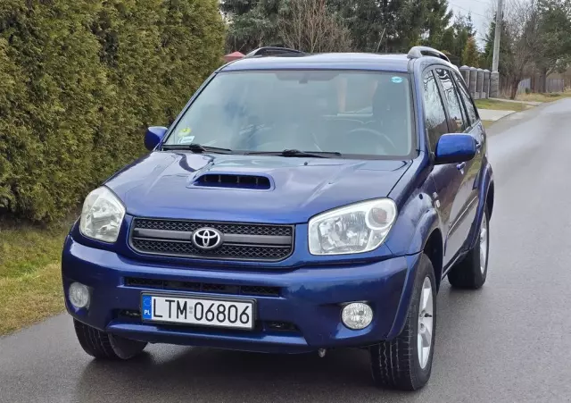TOYOTA RAV4 2.0 D-4D 4x4