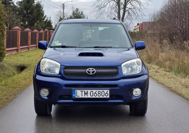 TOYOTA RAV4 2.0 D-4D 4x4