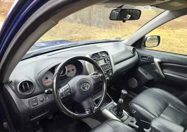TOYOTA RAV4 2.0 D-4D 4x4