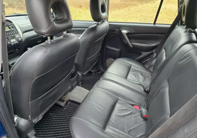 TOYOTA RAV4 2.0 D-4D 4x4