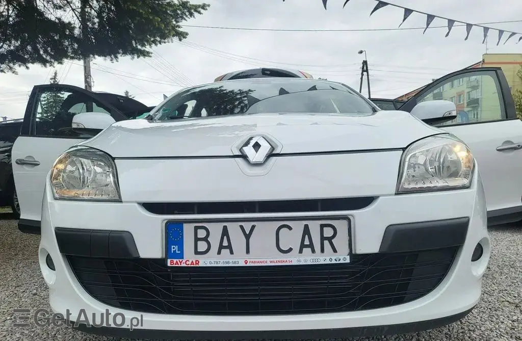 RENAULT Megane 