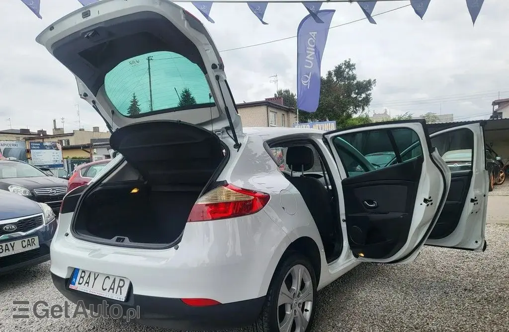 RENAULT Megane 