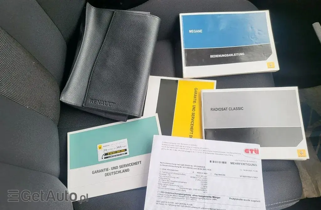 RENAULT Megane 