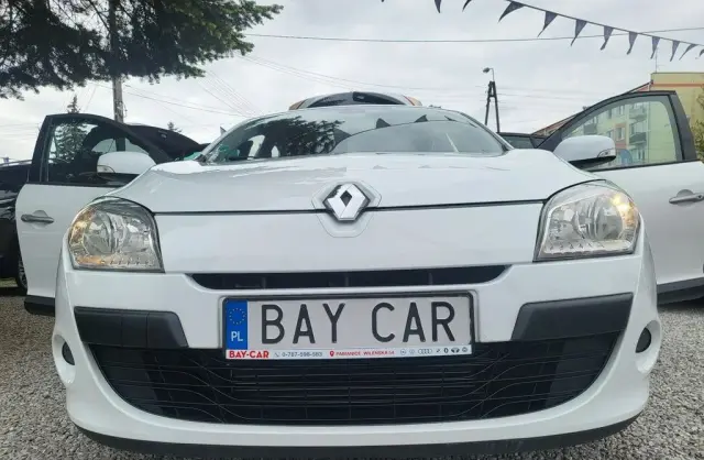RENAULT Megane 