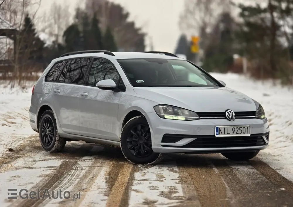 VOLKSWAGEN Golf 1.6 TDI Comfortline