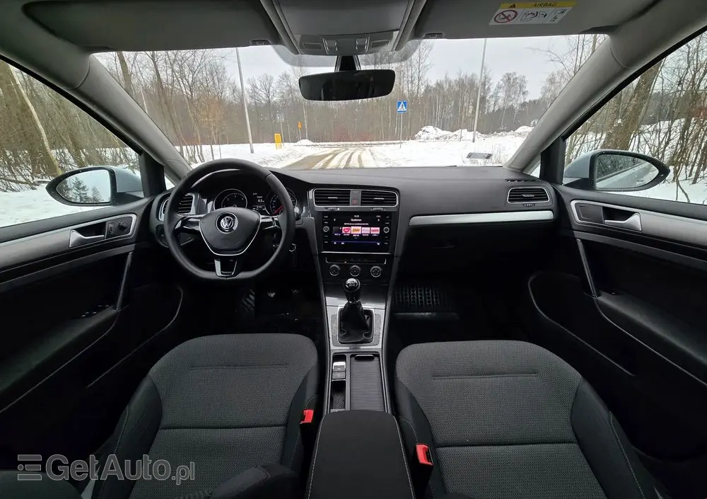 VOLKSWAGEN Golf 1.6 TDI Comfortline