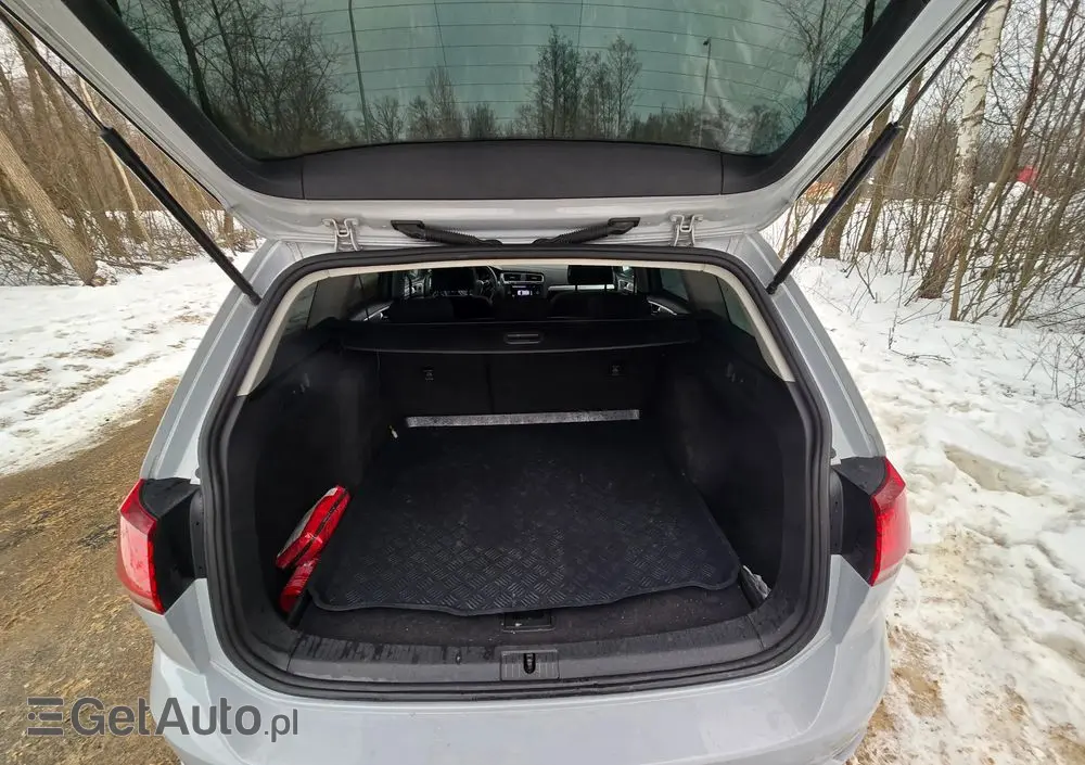 VOLKSWAGEN Golf 1.6 TDI Comfortline