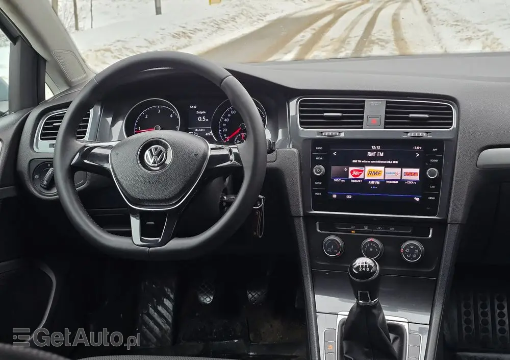 VOLKSWAGEN Golf 1.6 TDI Comfortline