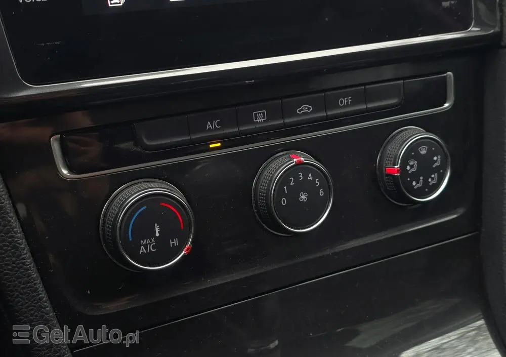 VOLKSWAGEN Golf 1.6 TDI Comfortline