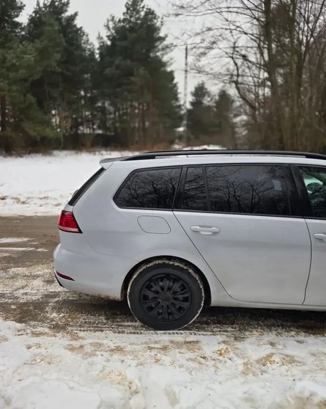 VOLKSWAGEN Golf 1.6 TDI Comfortline