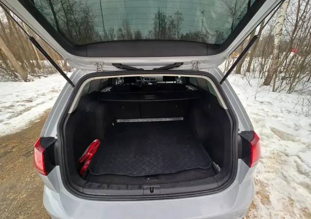 VOLKSWAGEN Golf 1.6 TDI Comfortline