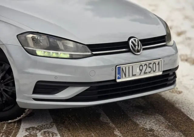 VOLKSWAGEN Golf 1.6 TDI Comfortline