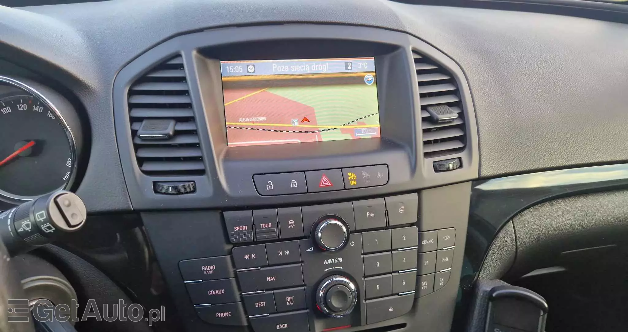 OPEL Insignia 2.0 CDTI Sports Tourer 4x4 Automatik Design Edition