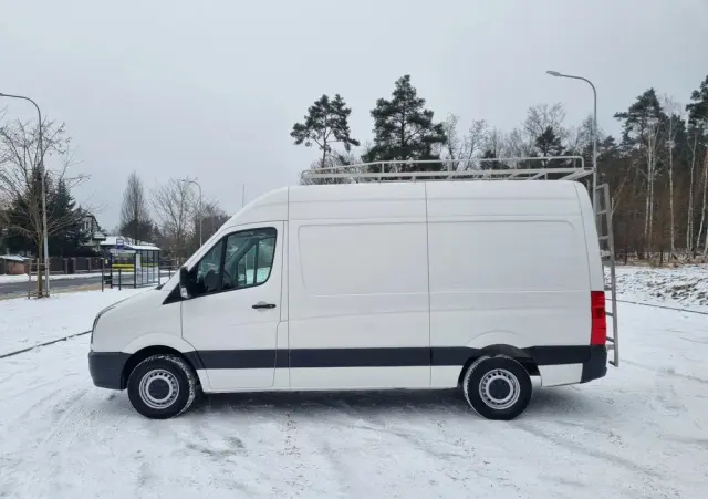 VOLKSWAGEN Crafter 