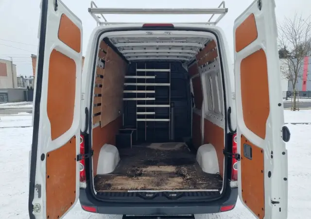 VOLKSWAGEN Crafter 