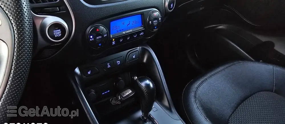 HYUNDAI Ix35 2.0 CRDi 4WD Automatik Premium