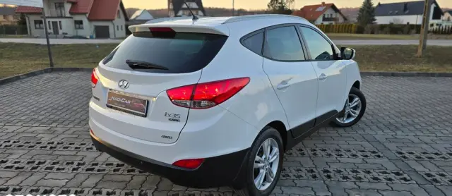 HYUNDAI Ix35 2.0 CRDi 4WD Automatik Premium
