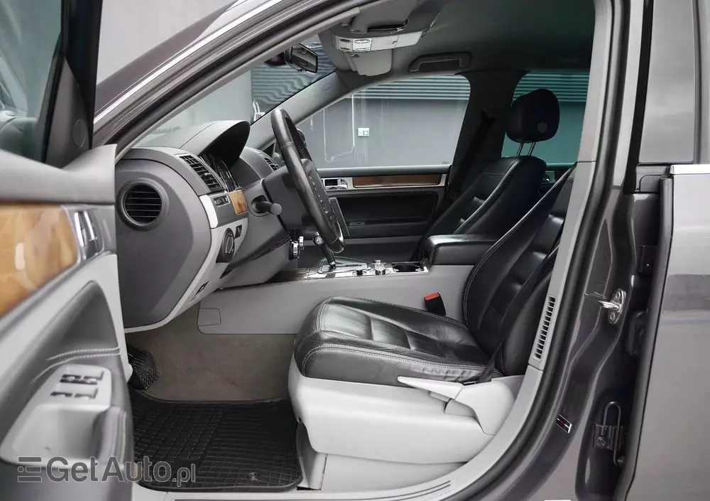 VOLKSWAGEN Touareg 3.0 V6 TDI Tiptr