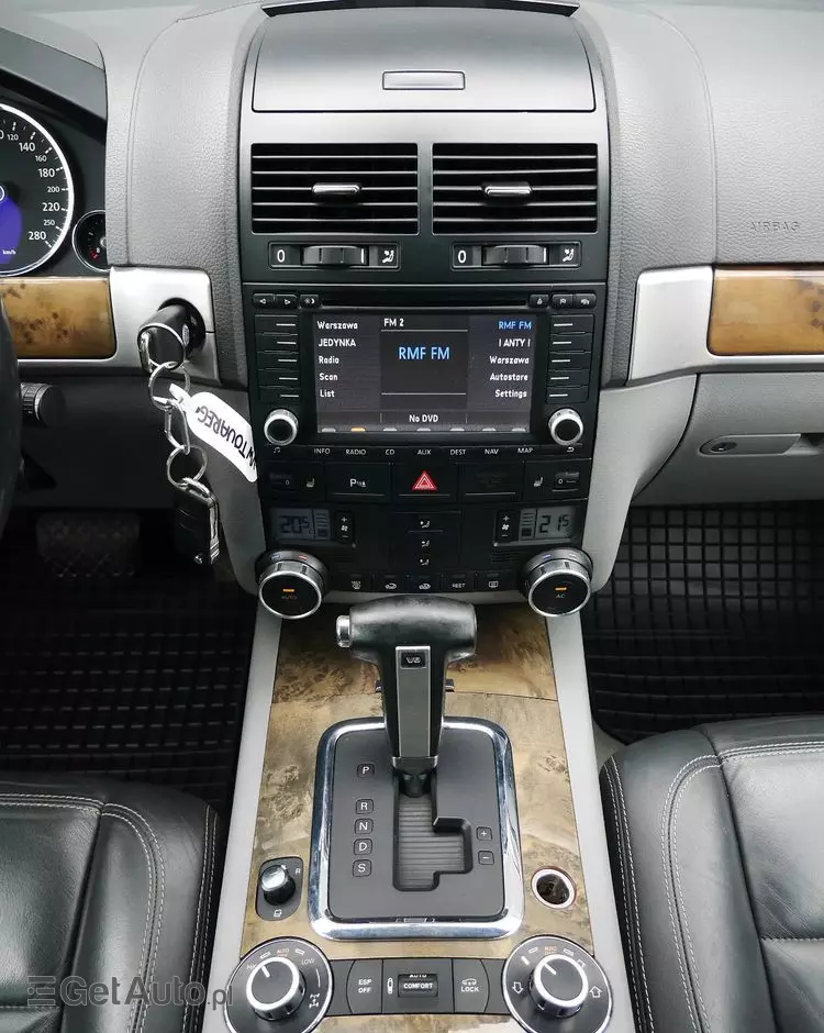 VOLKSWAGEN Touareg 3.0 V6 TDI Tiptr