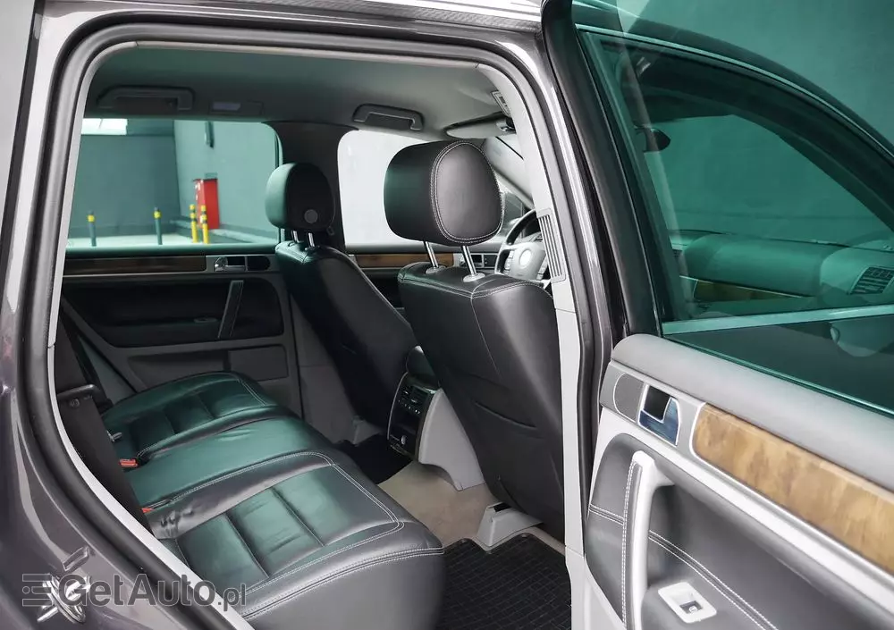 VOLKSWAGEN Touareg 3.0 V6 TDI Tiptr