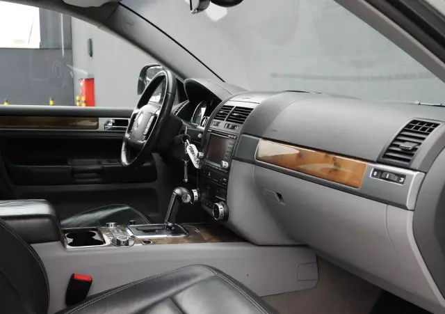 VOLKSWAGEN Touareg 3.0 V6 TDI Tiptr