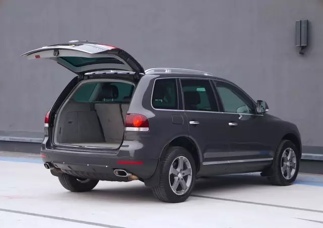 VOLKSWAGEN Touareg 3.0 V6 TDI Tiptr