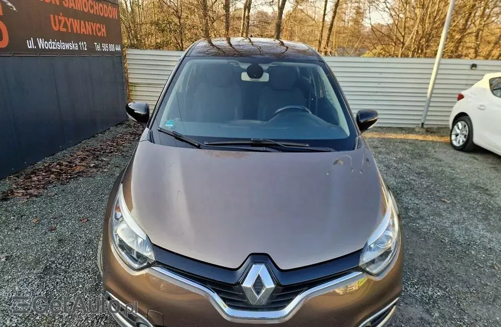 RENAULT Captur 
