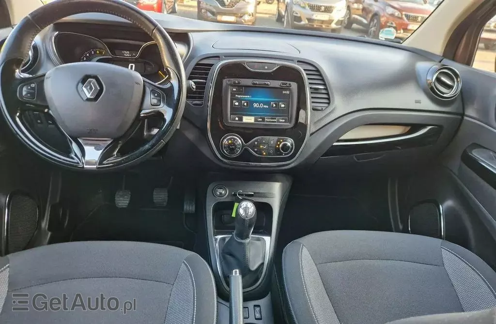 RENAULT Captur 