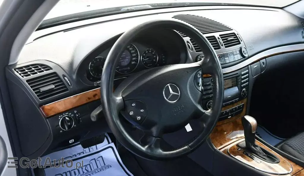 MERCEDES-BENZ Klasa E 