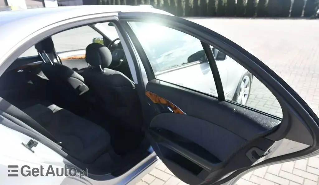 MERCEDES-BENZ Klasa E 