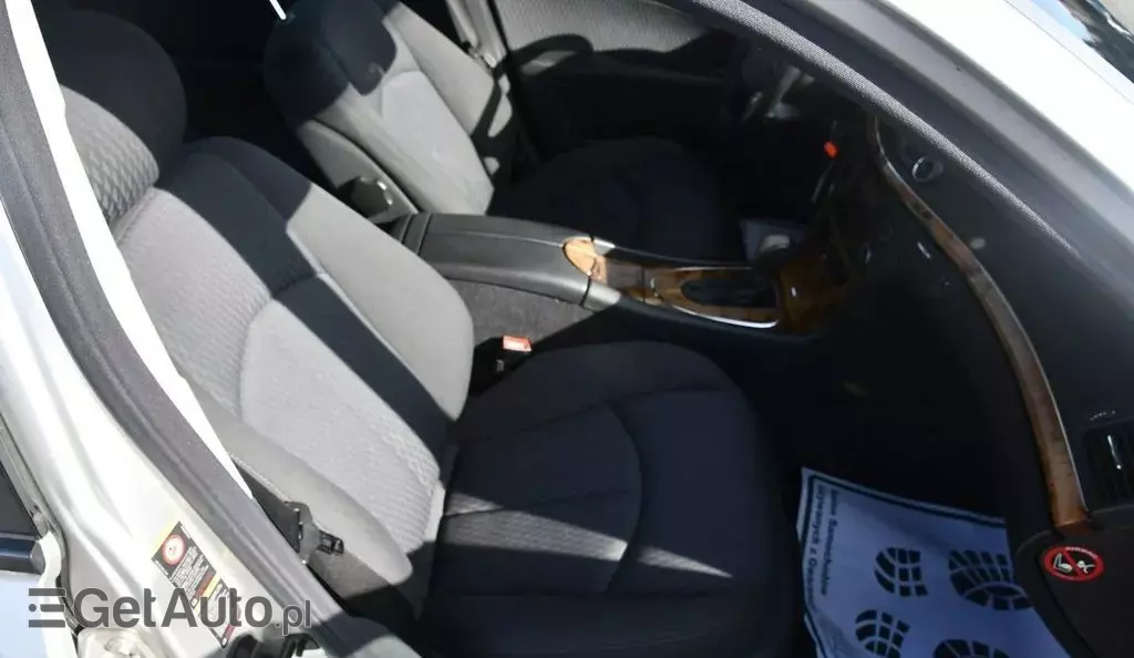 MERCEDES-BENZ Klasa E 