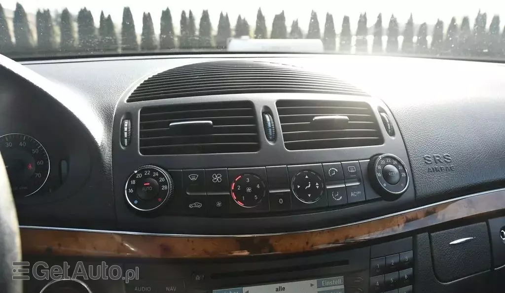 MERCEDES-BENZ Klasa E 