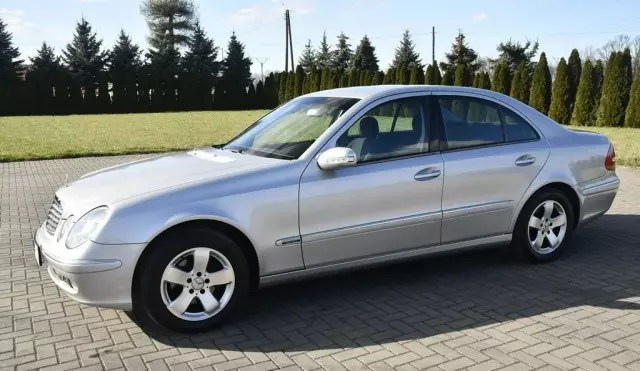 MERCEDES-BENZ Klasa E 