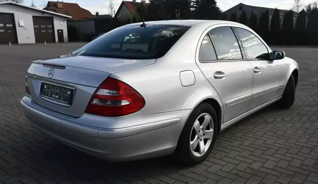 MERCEDES-BENZ Klasa E 