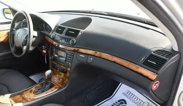 MERCEDES-BENZ Klasa E 