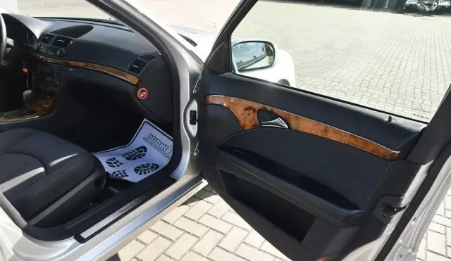 MERCEDES-BENZ Klasa E 