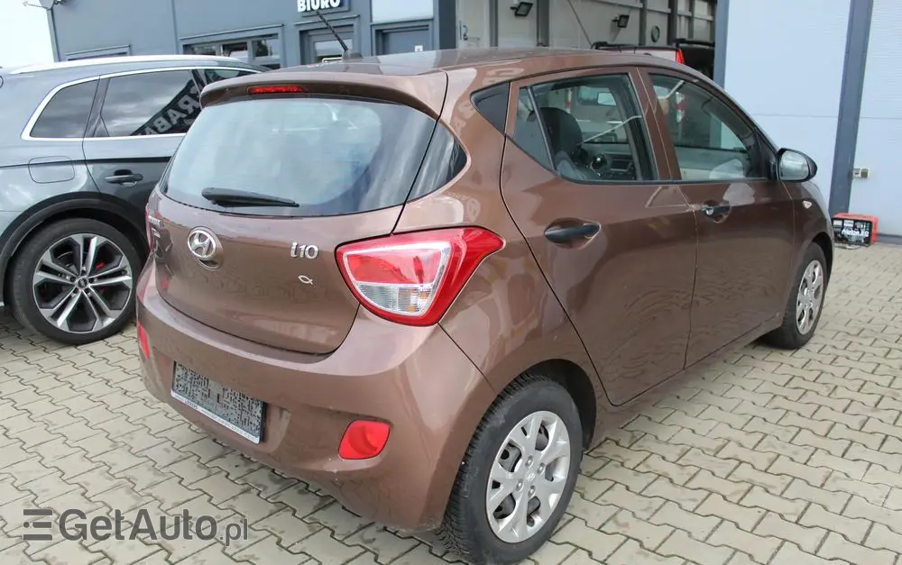 HYUNDAI I10 