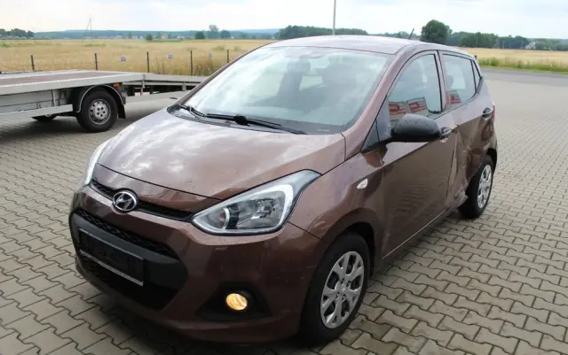 HYUNDAI I10 