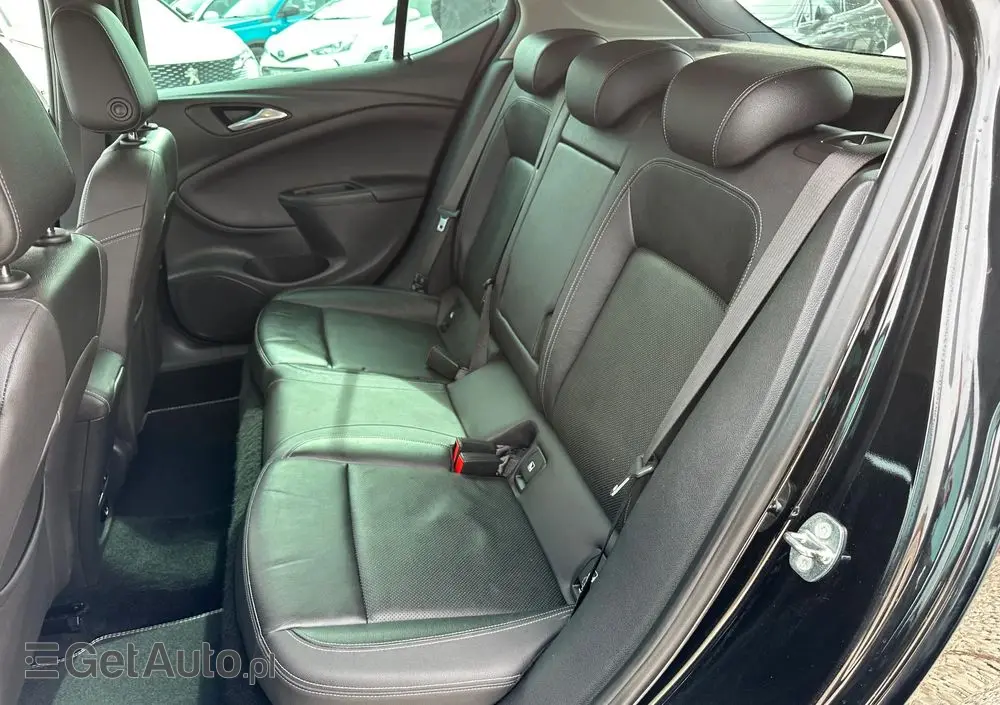 OPEL Astra 1.4 T Dynamic