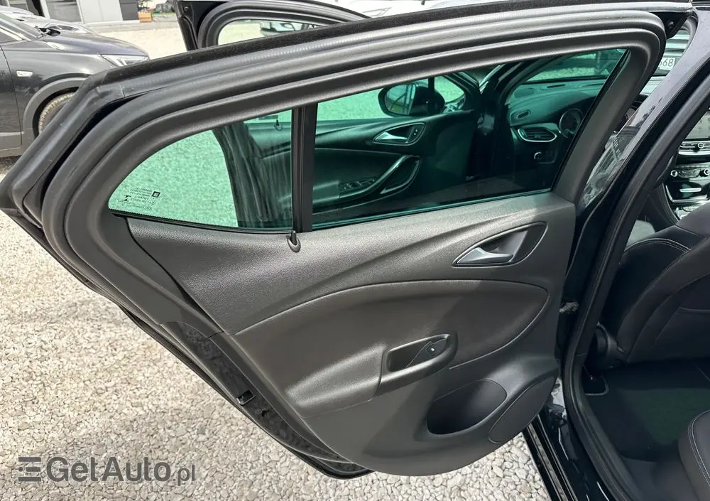 OPEL Astra 1.4 T Dynamic