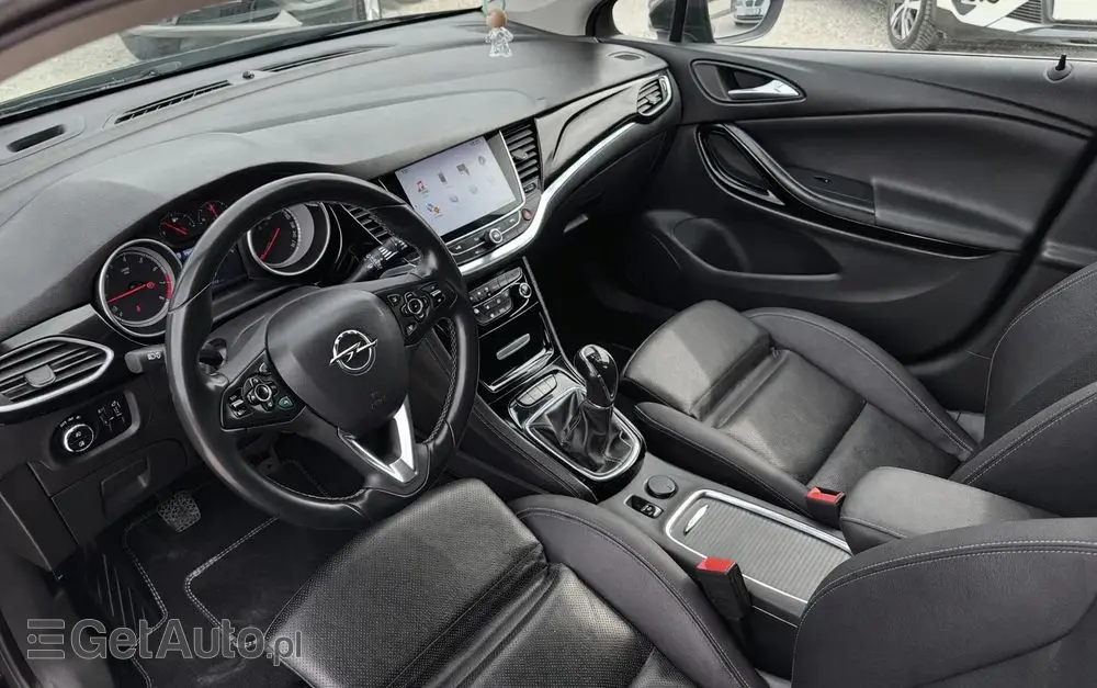 OPEL Astra 1.4 T Dynamic