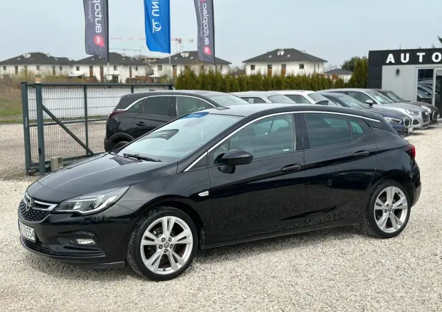 OPEL Astra 1.4 T Dynamic