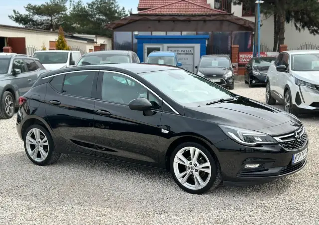 OPEL Astra 1.4 T Dynamic