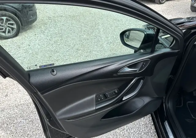 OPEL Astra 1.4 T Dynamic