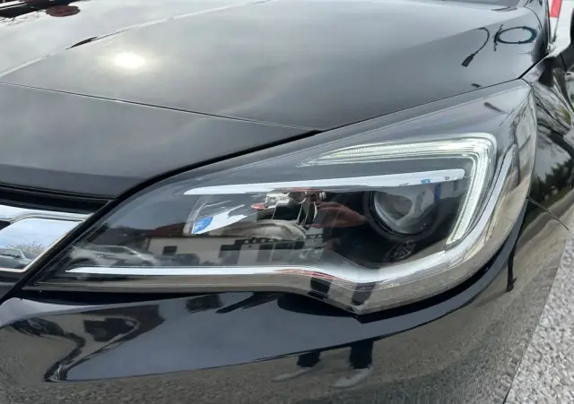 OPEL Astra 1.4 T Dynamic