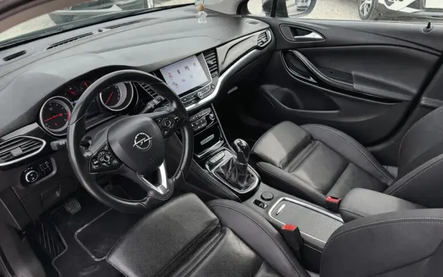 OPEL Astra 1.4 T Dynamic