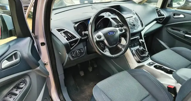 FORD Grand C-MAX 1.6 EcoBoost Start-Stop-System Titanium